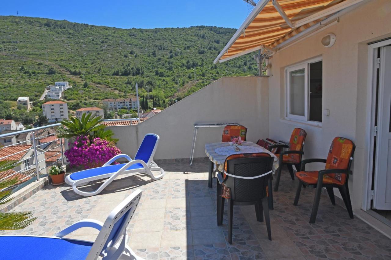 Apartment II Radisic Beautiful View Βις Εξωτερικό φωτογραφία